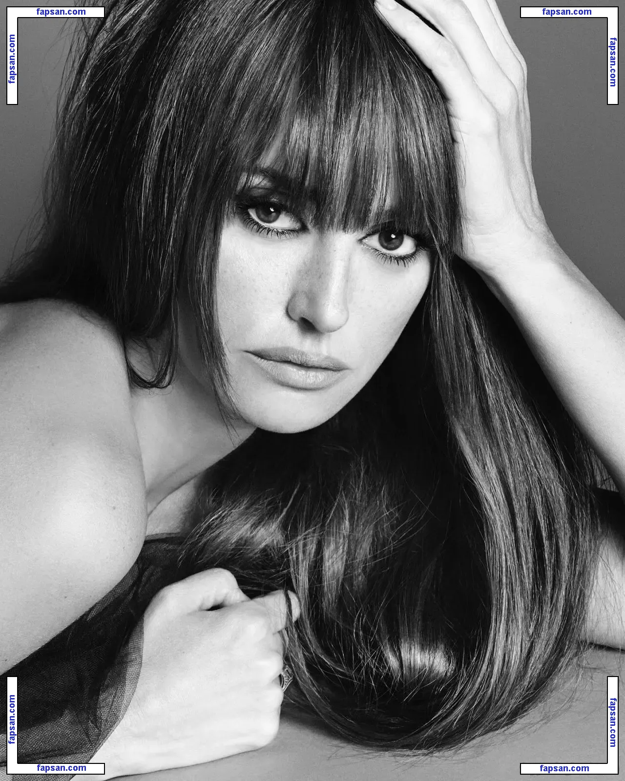 Penélope Cruz nude photo #1481 from OnlyFans