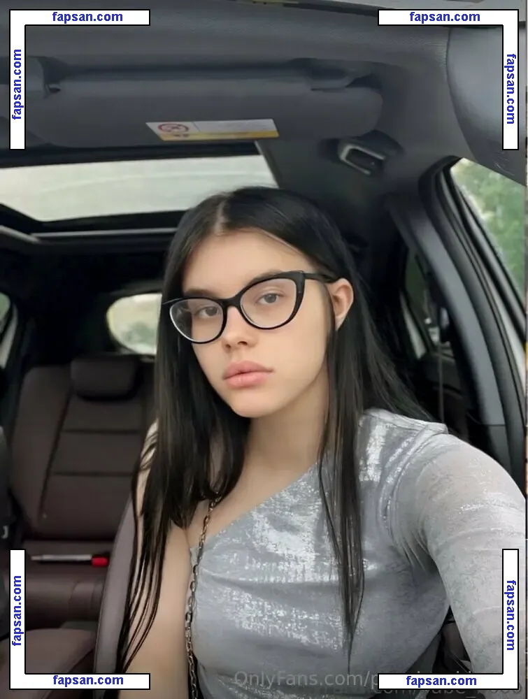 penelopeblue69 nude photo #0123 from OnlyFans