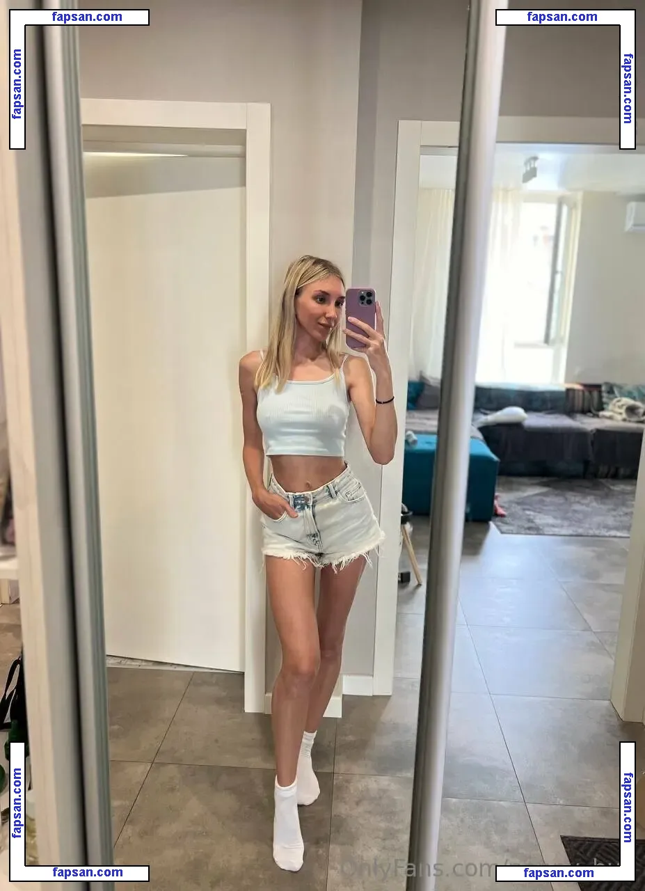 penny_hug nude photo #0007 from OnlyFans