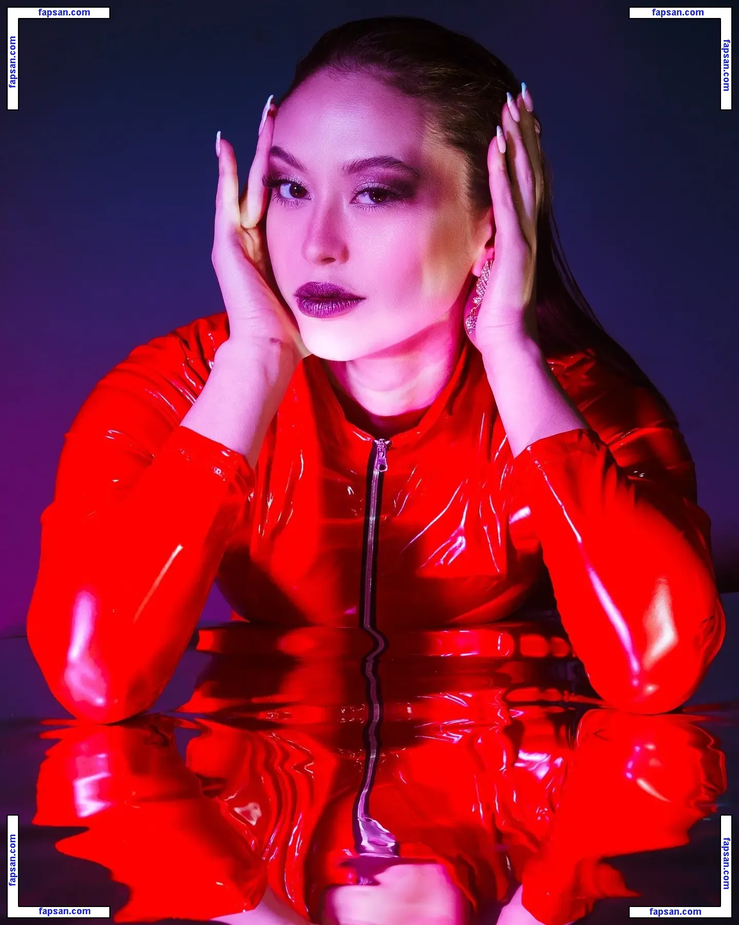 Perpetua Smith голая фото #0019 с Онлифанс