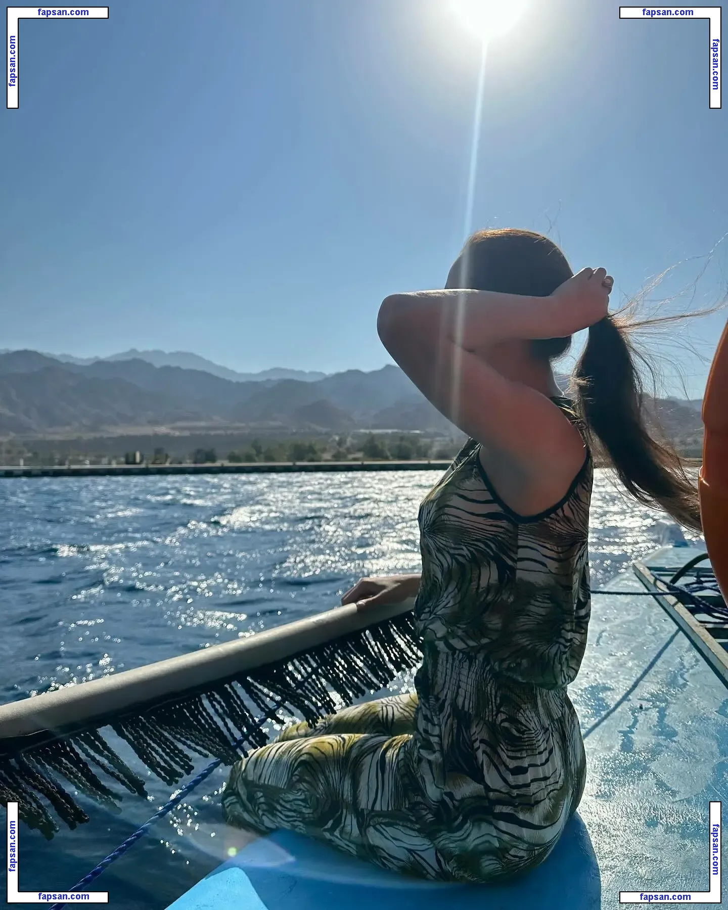 Perpetua Smith голая фото #0038 с Онлифанс