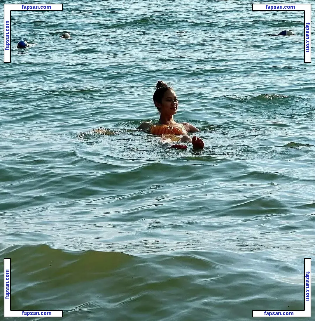 Perpetua Smith голая фото #0048 с Онлифанс