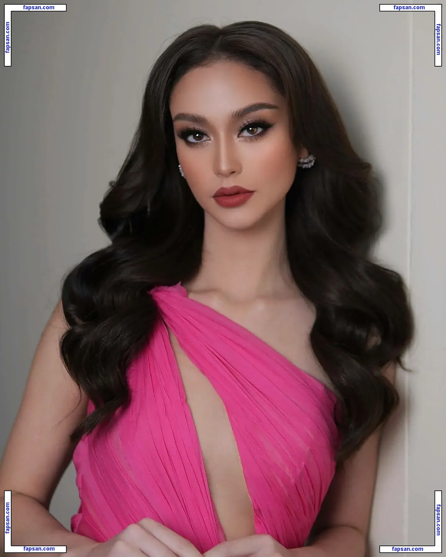 Perpetua Smith голая фото #0051 с Онлифанс