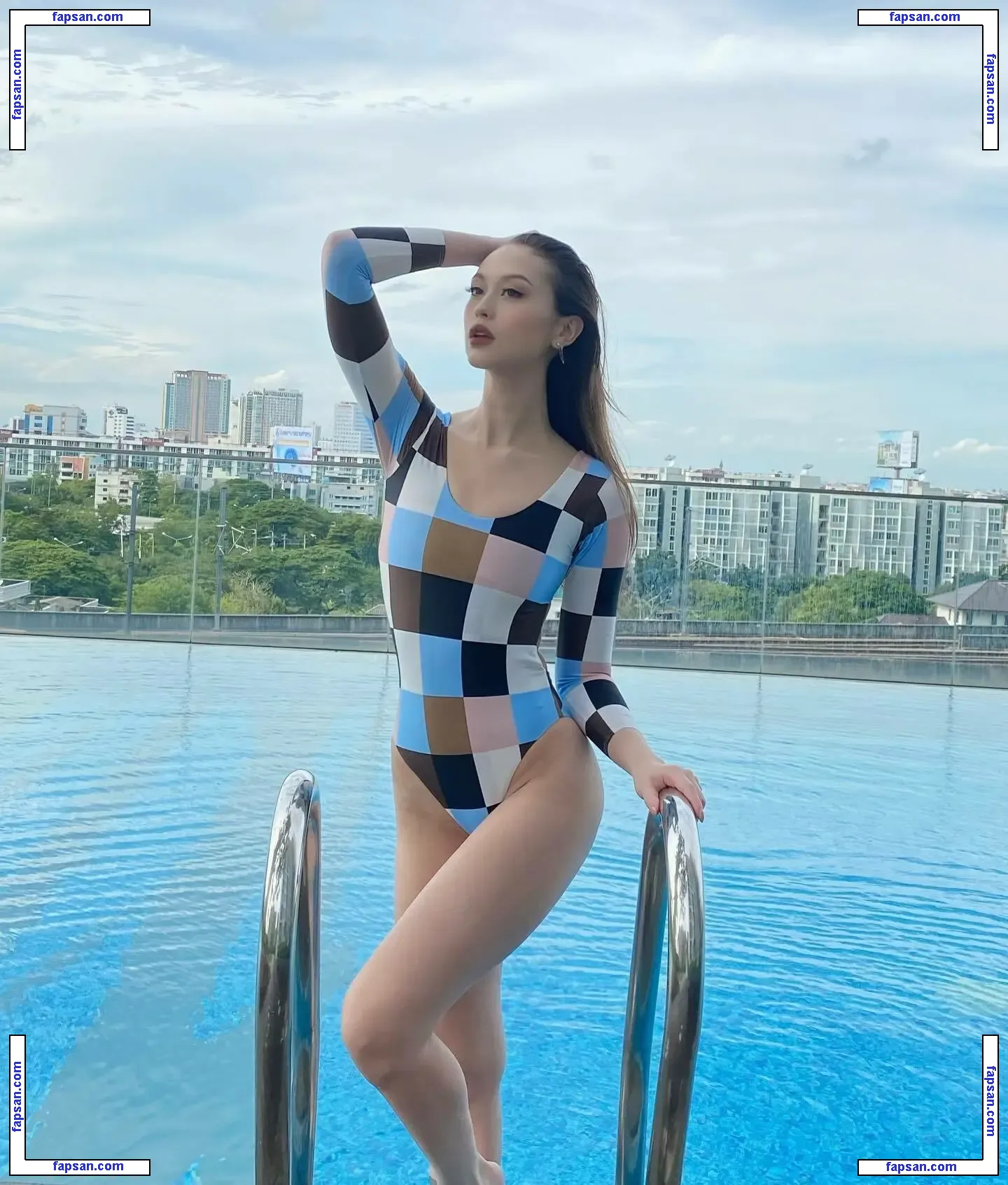 Perpetua Smith голая фото #0095 с Онлифанс