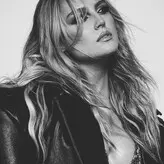 Perrie Edwards голая #0670