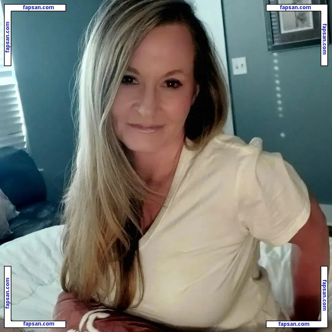 PerriPlays nude photo #0006 from OnlyFans