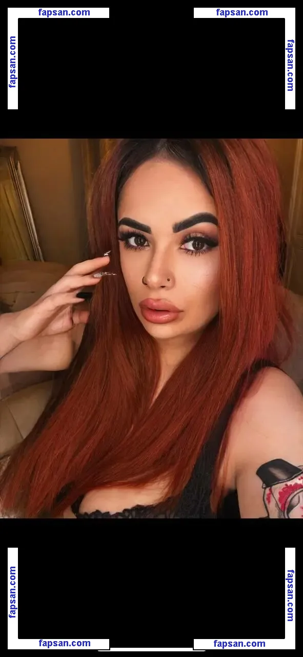 Peterborough Girls nude photo #0002 from OnlyFans