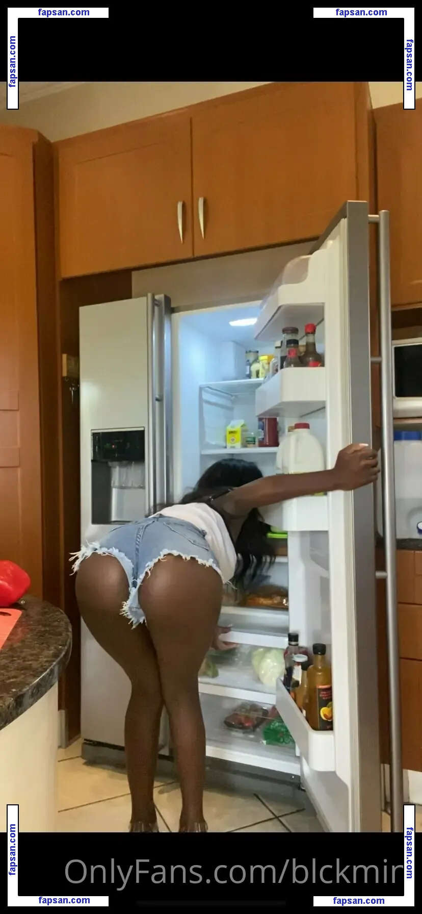 Petite Mini nude photo #0026 from OnlyFans