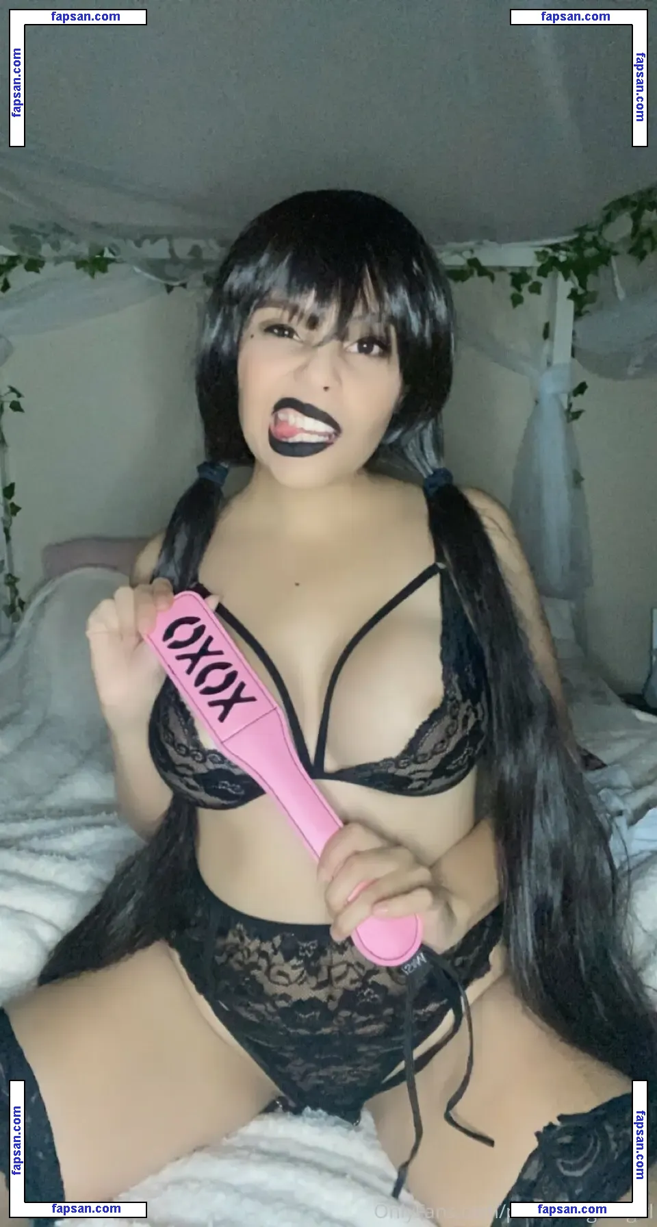 petitemagicalgirl nude photo #0030 from OnlyFans