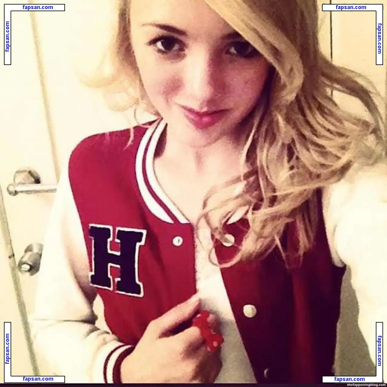 Peyton List nude photo #0134 from OnlyFans