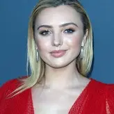 Peyton List голая #0191
