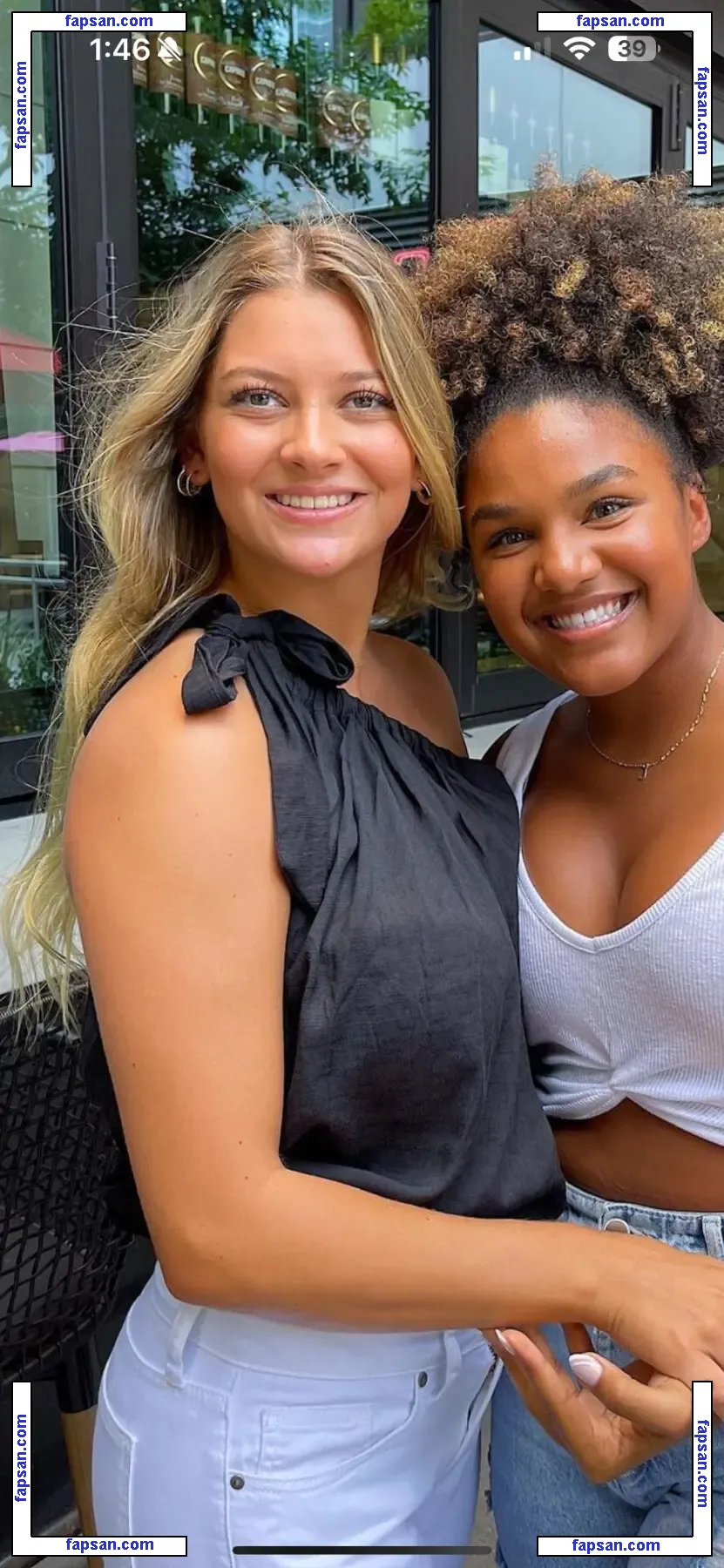 Peyton голая фото #0019 с Онлифанс