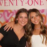 Peyton голая #0001