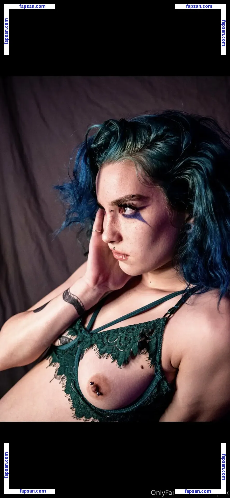 phantompixie nude photo #0001 from OnlyFans