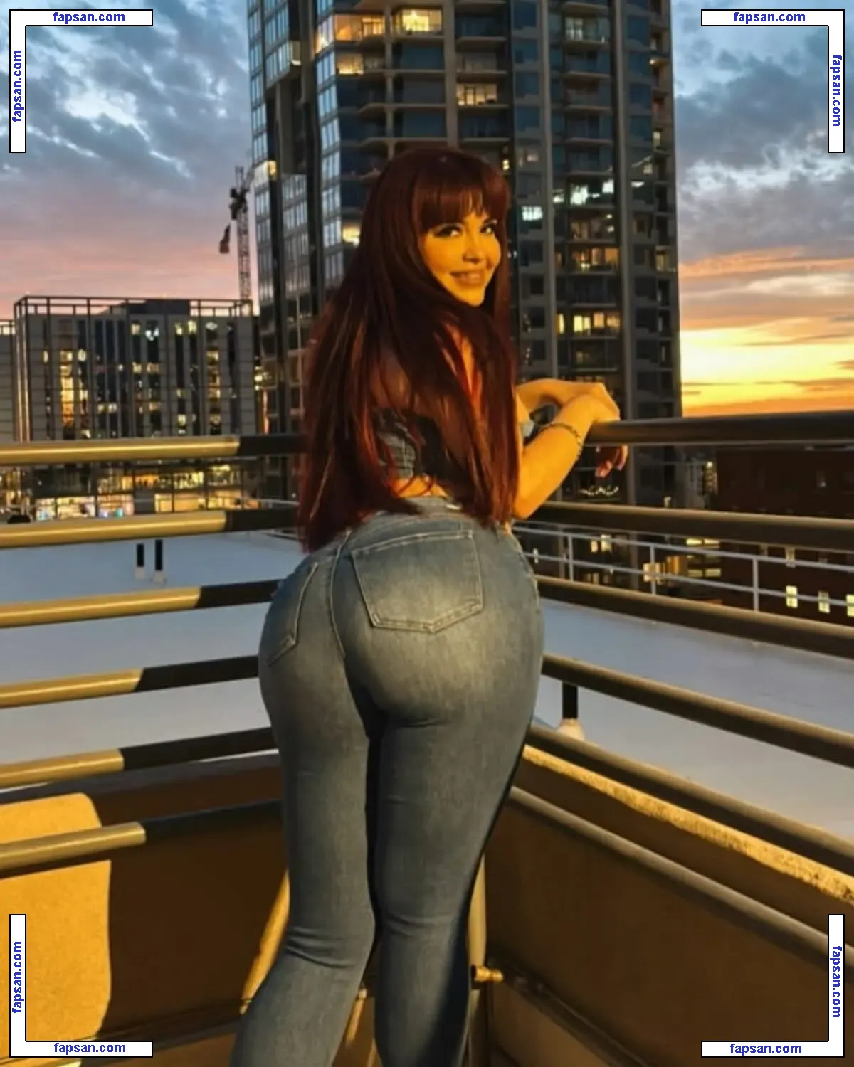 phanywetmami nude photo #0007 from OnlyFans