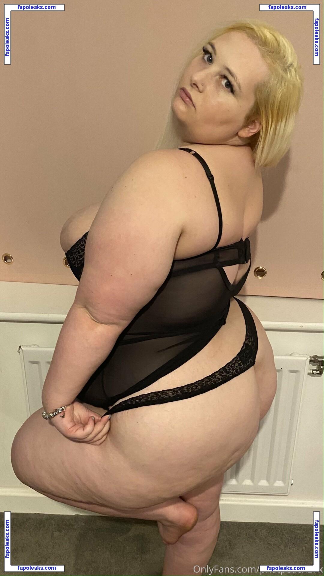 phatpeach27x nude photo #0059 from OnlyFans