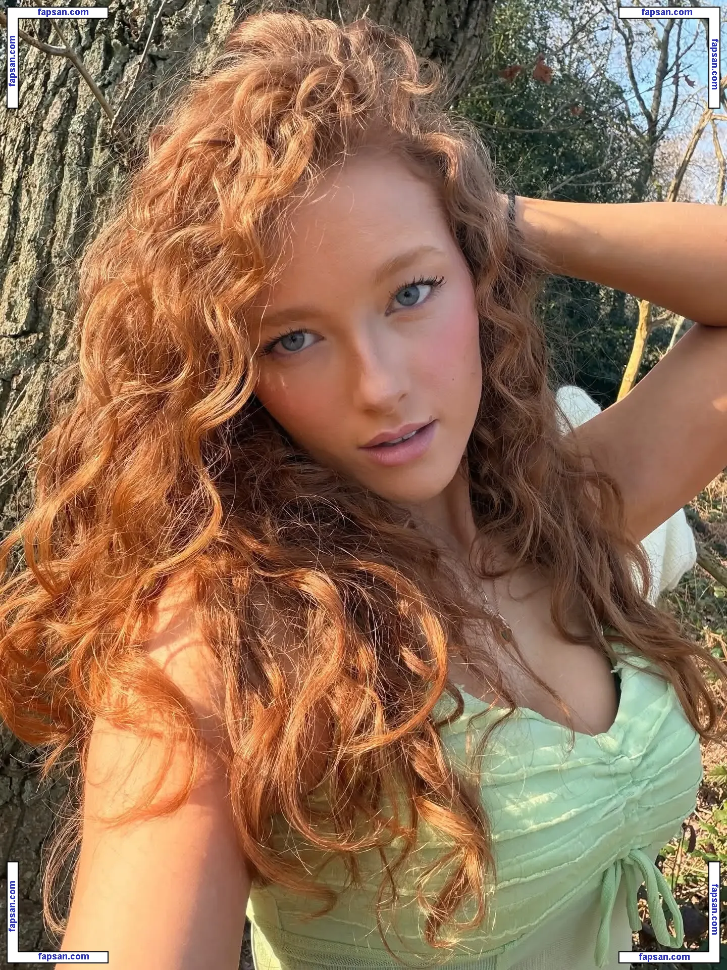 pheobeisginger голая фото #0024 с Онлифанс