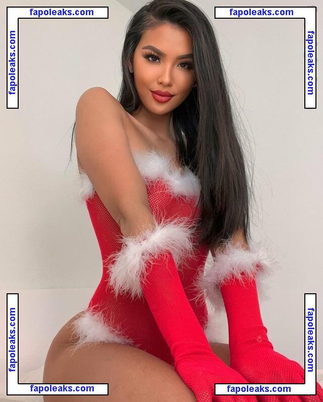 Phi Tran / feetbyphi / missphitran nude photo #0012 from OnlyFans