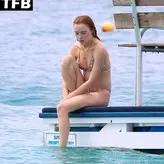 Phoebe Dynevor nude #0125