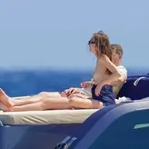 Phoebe Dynevor nude #0205