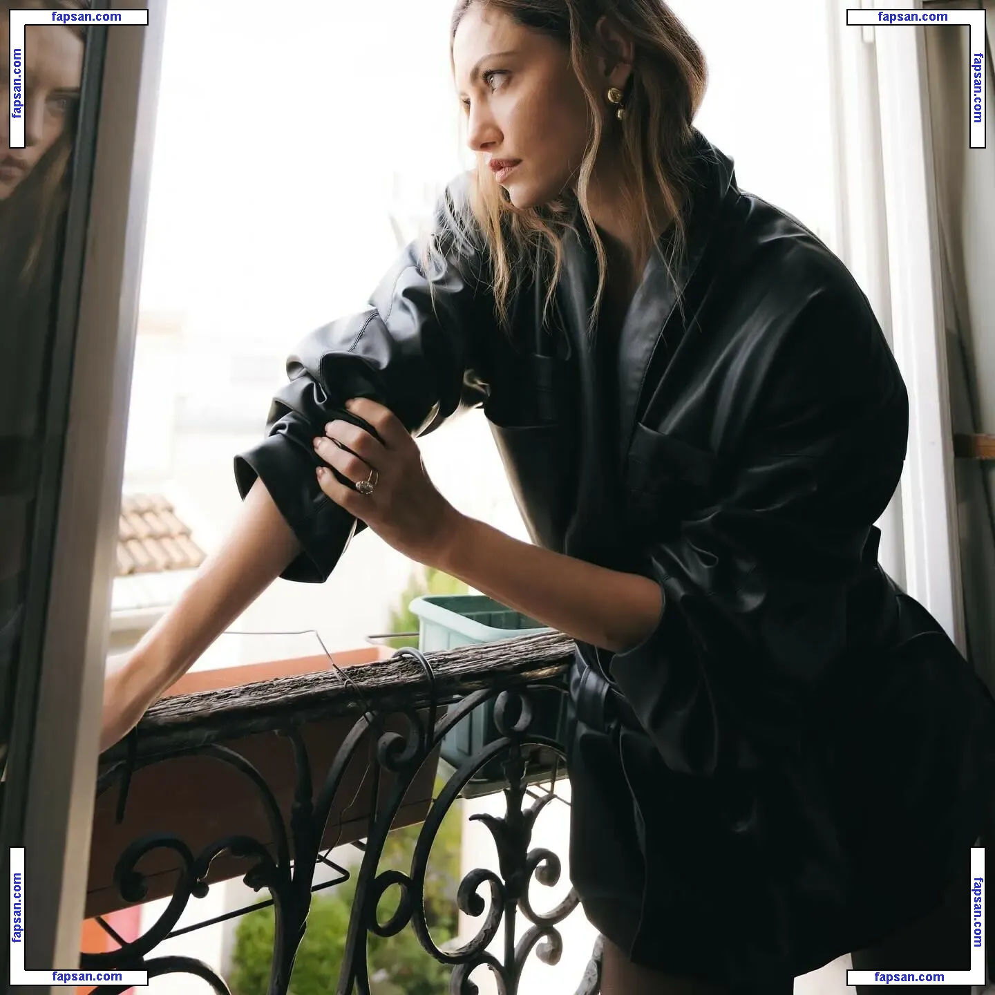 Phoebe Tonkin nude photo #0444 from OnlyFans