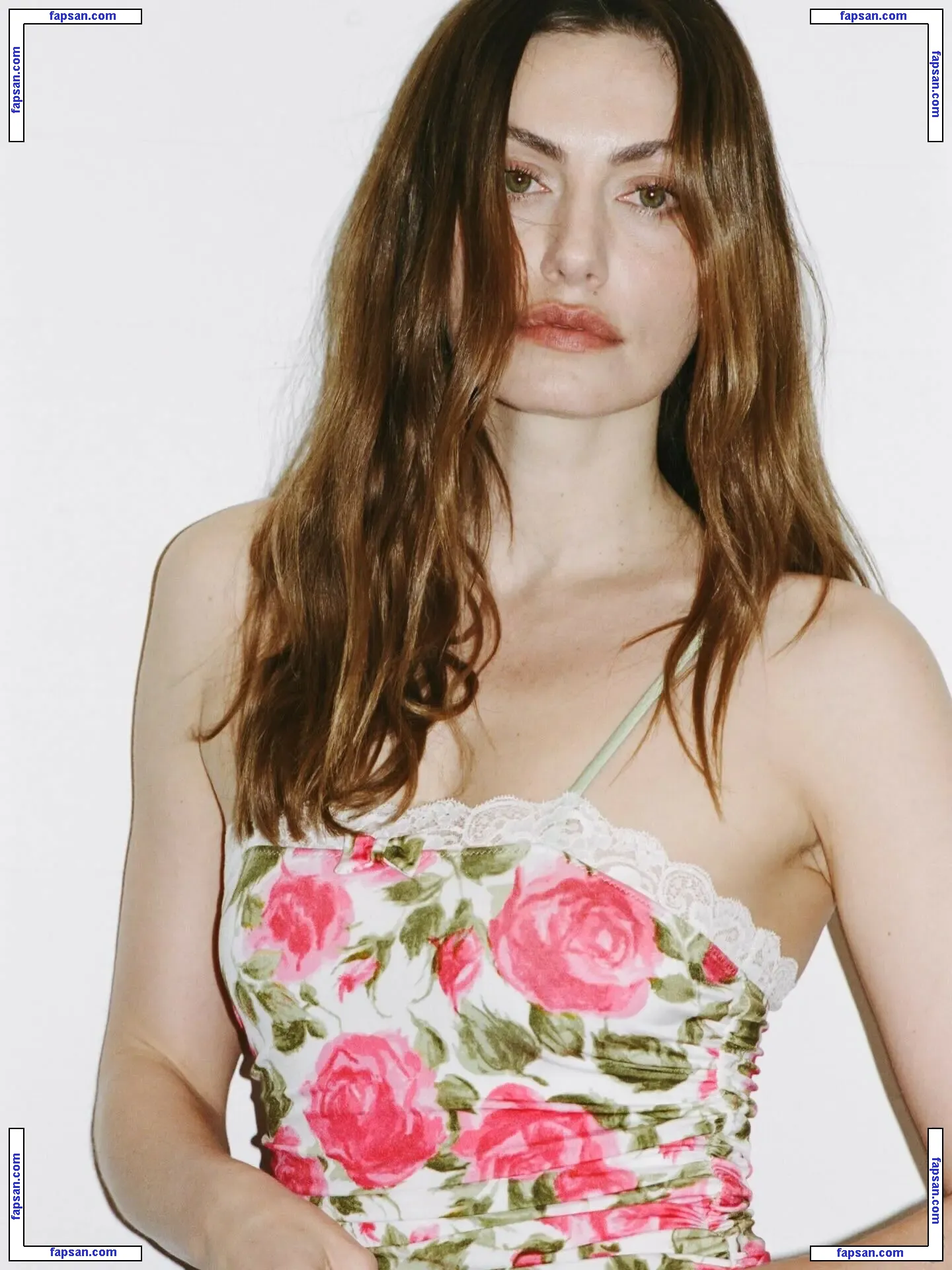 Phoebe Tonkin голая фото #0474 с Онлифанс