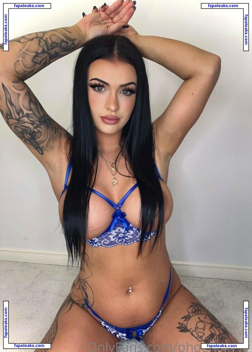 phoenixivyy nude photo #0005 from OnlyFans