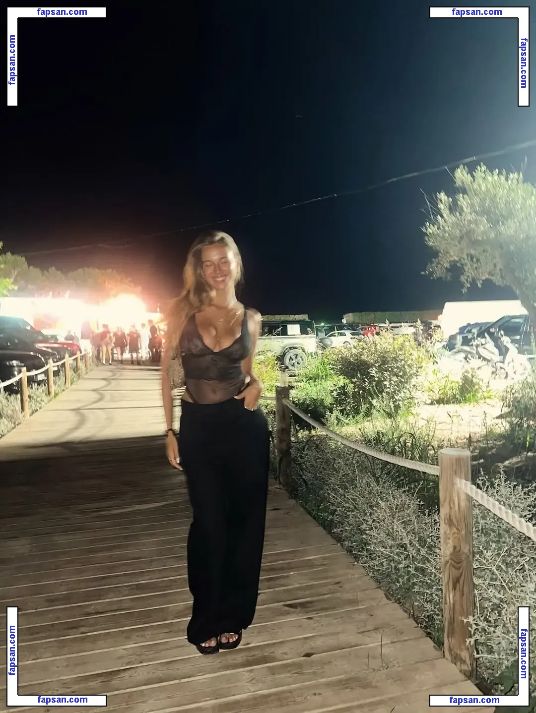 Pia Volckmann nude photo #0030 from OnlyFans
