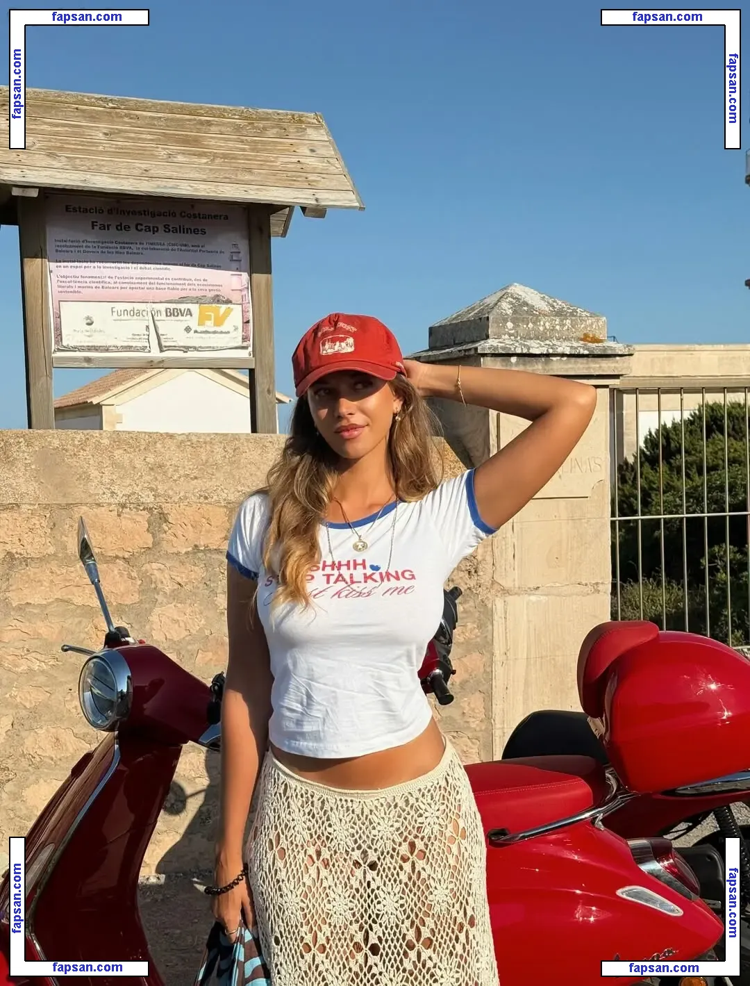 Pia Volckmann Pia__Kim голая фото #0001 с Онлифанс