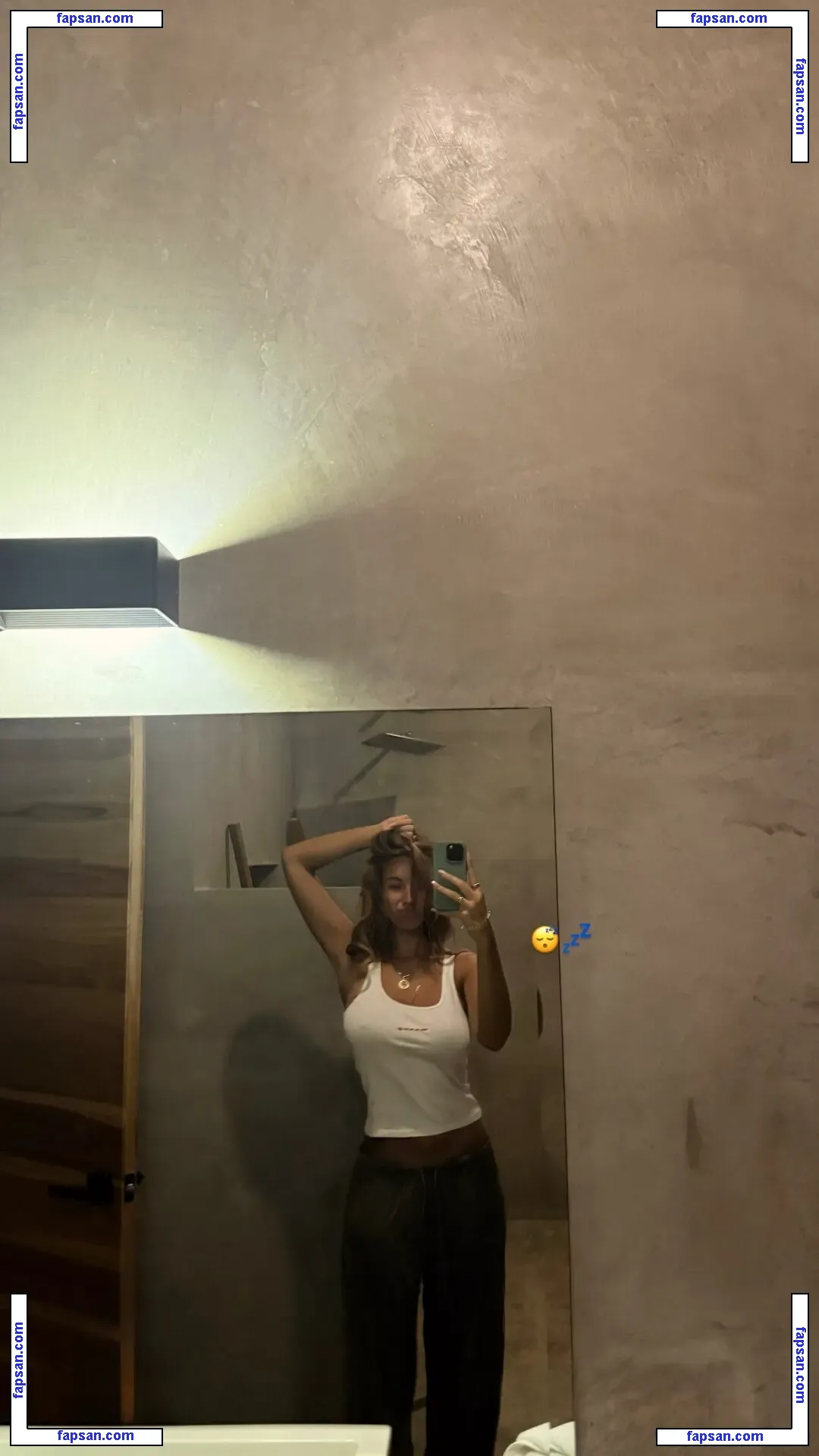 Pia Volckmann Pia__Kim голая фото #0015 с Онлифанс