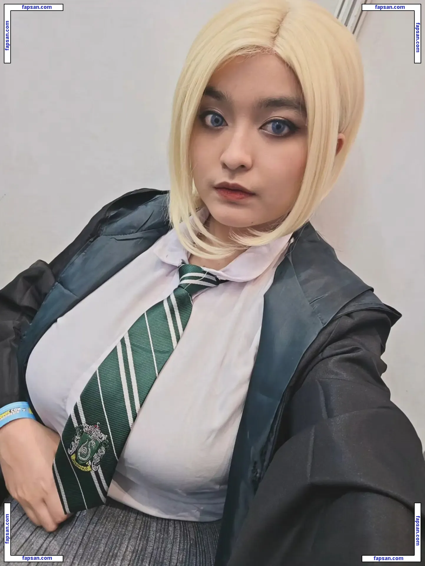 Pika_lillie голая фото #0003 с Онлифанс