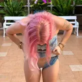 Pikkiundmichelle/Travelslvts nude #0006