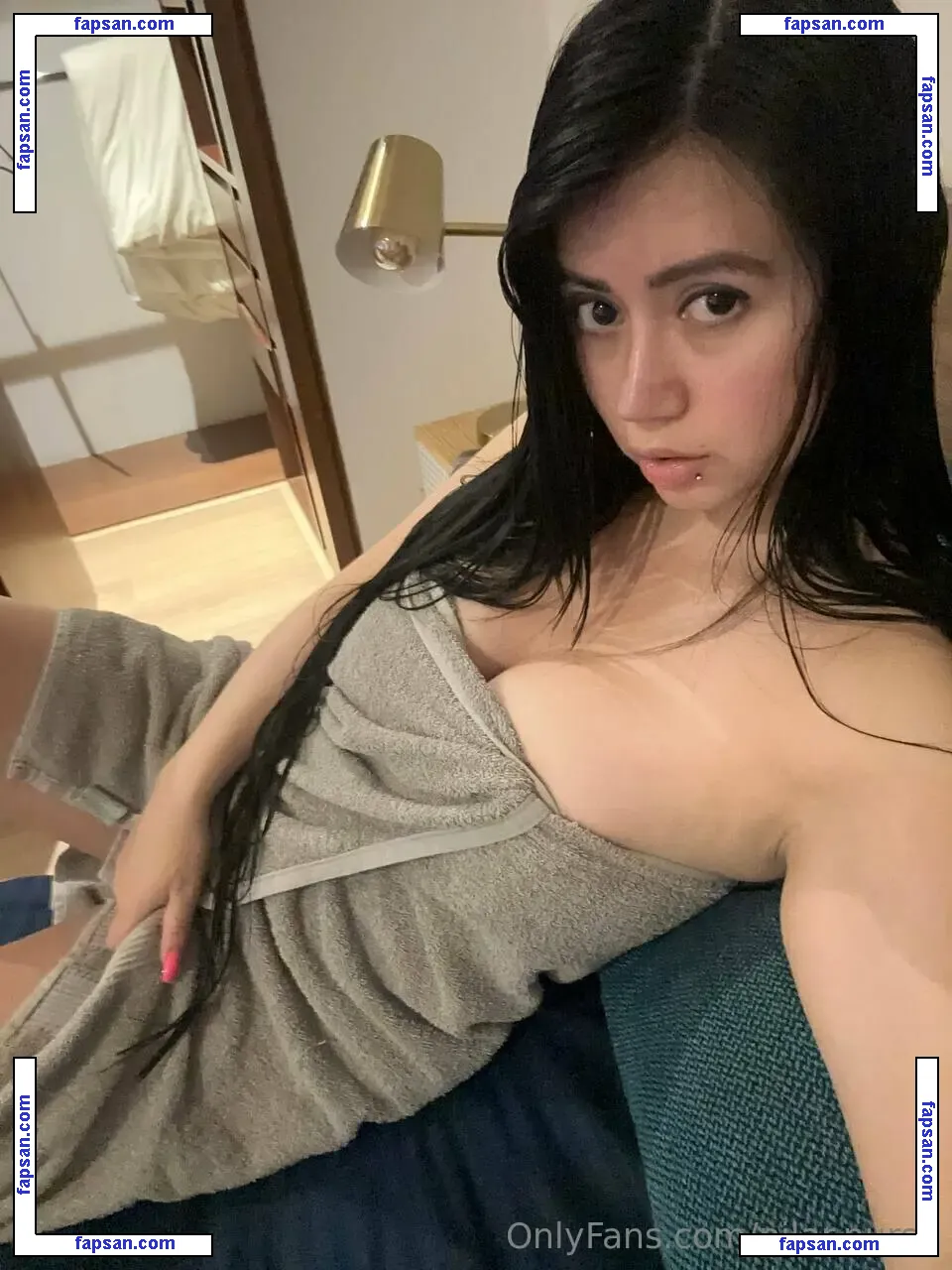 pilar.nurse nude photo #0161 from OnlyFans