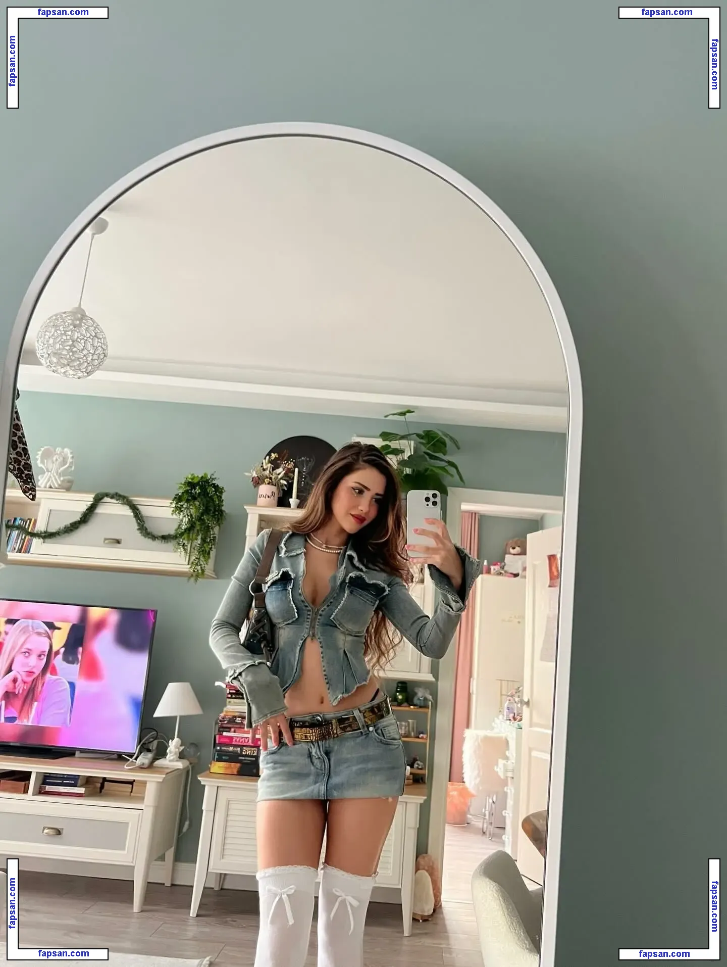 Pınar Akın nude photo #0002 from OnlyFans