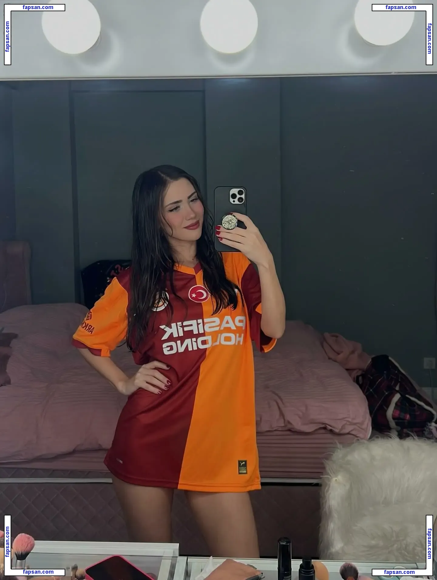 Pınar Akın nude photo #0004 from OnlyFans