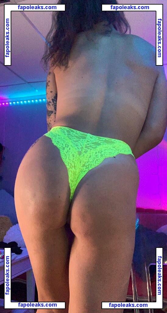 Pineappleandii nude photo #0001 from OnlyFans
