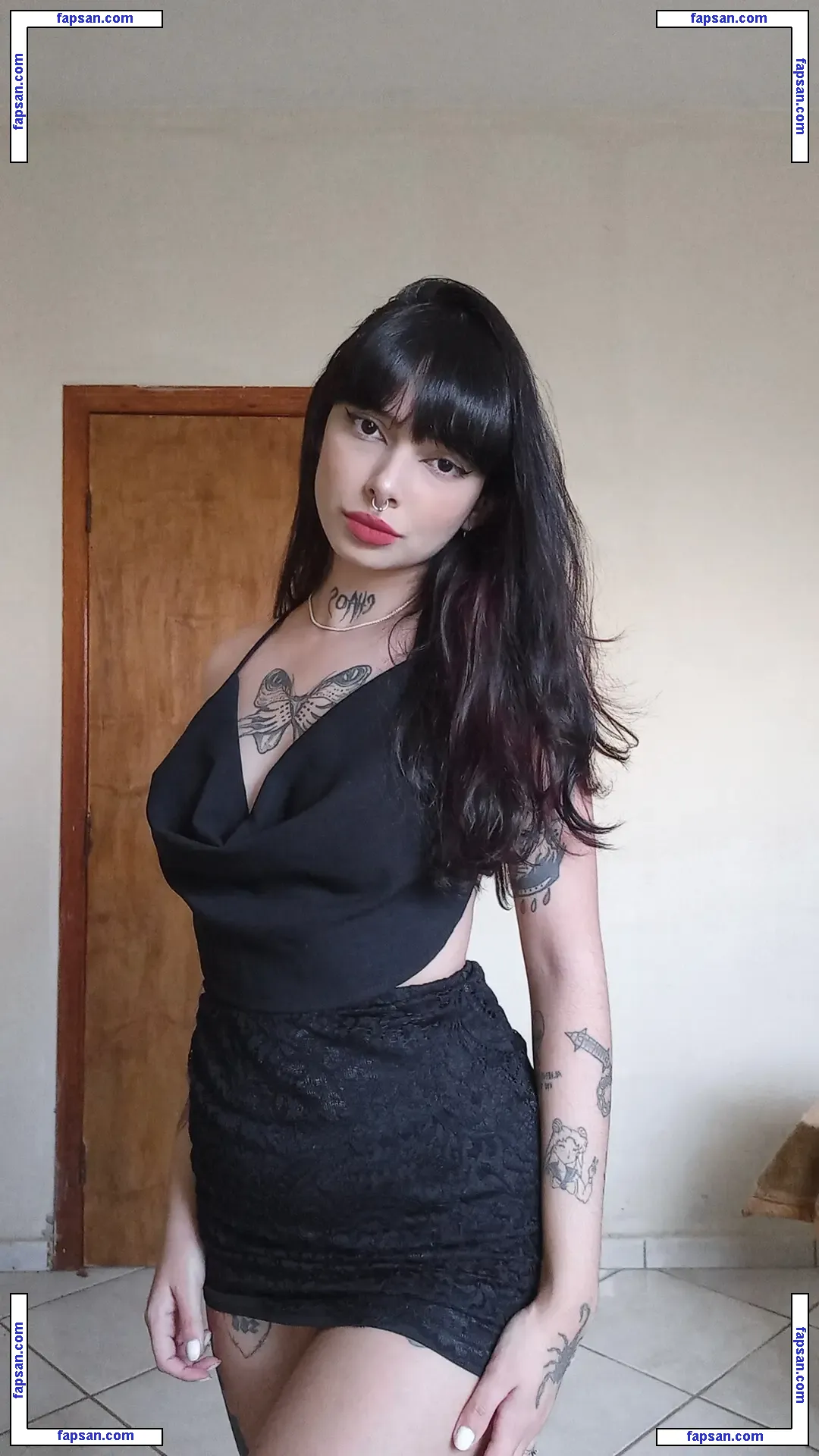 Pink Felice nude photo #0001 from OnlyFans