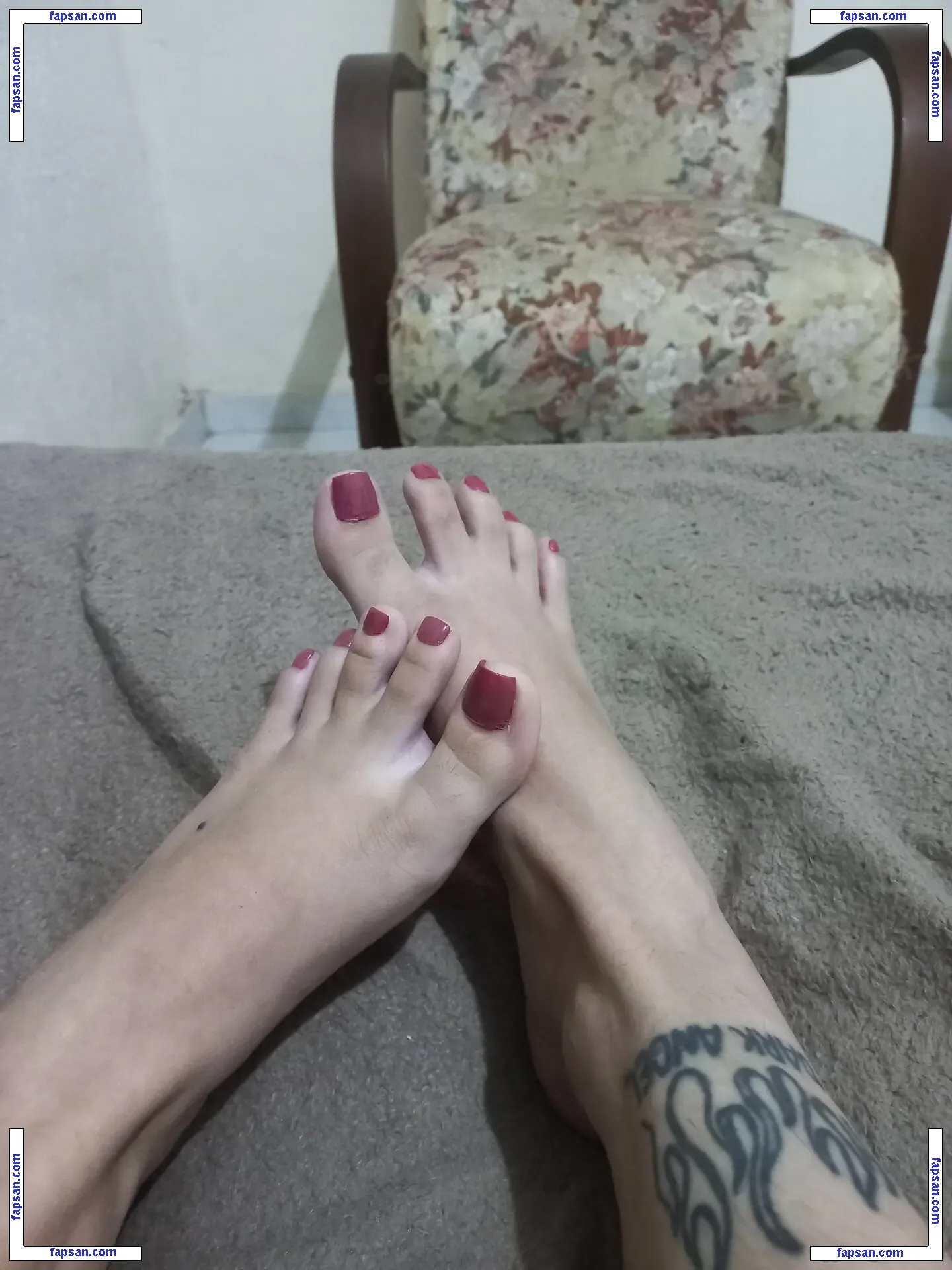 Pink Felice nude photo #0004 from OnlyFans