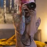 Pink Suicide голая #0076