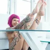Pink Suicide голая #0103
