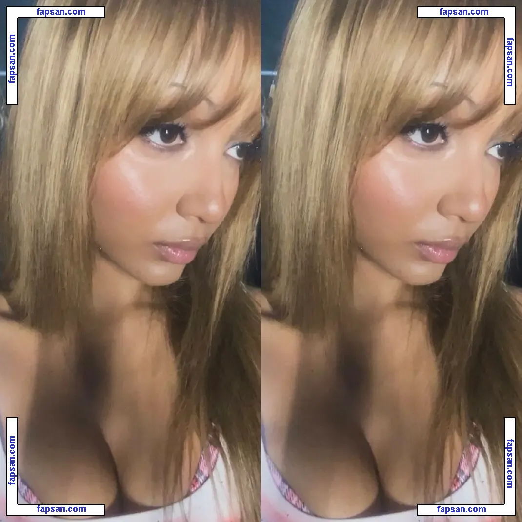 PinkPantheress nude photo #0044 from OnlyFans