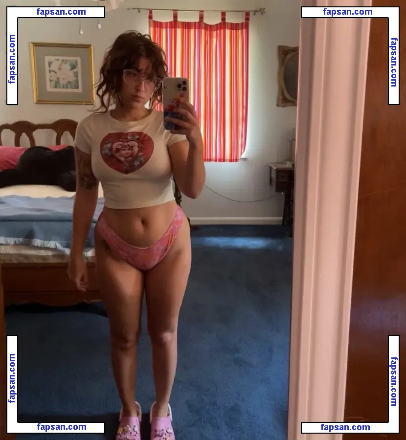 Pinkpeach543 голая фото #0004 с Онлифанс