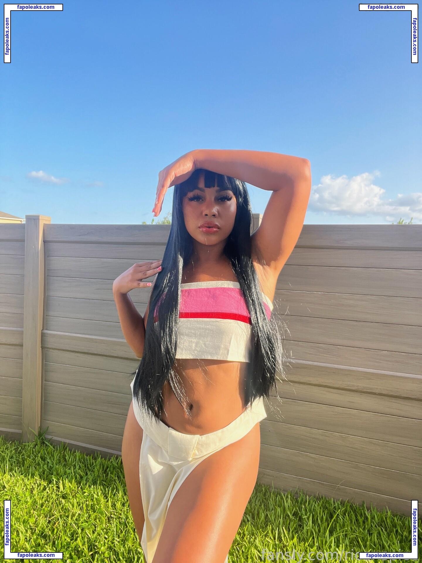 pinksakura / itspinksakura nude photo #0064 from OnlyFans