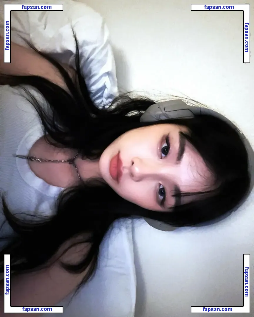 pipluptiny nude photo #0024 from OnlyFans