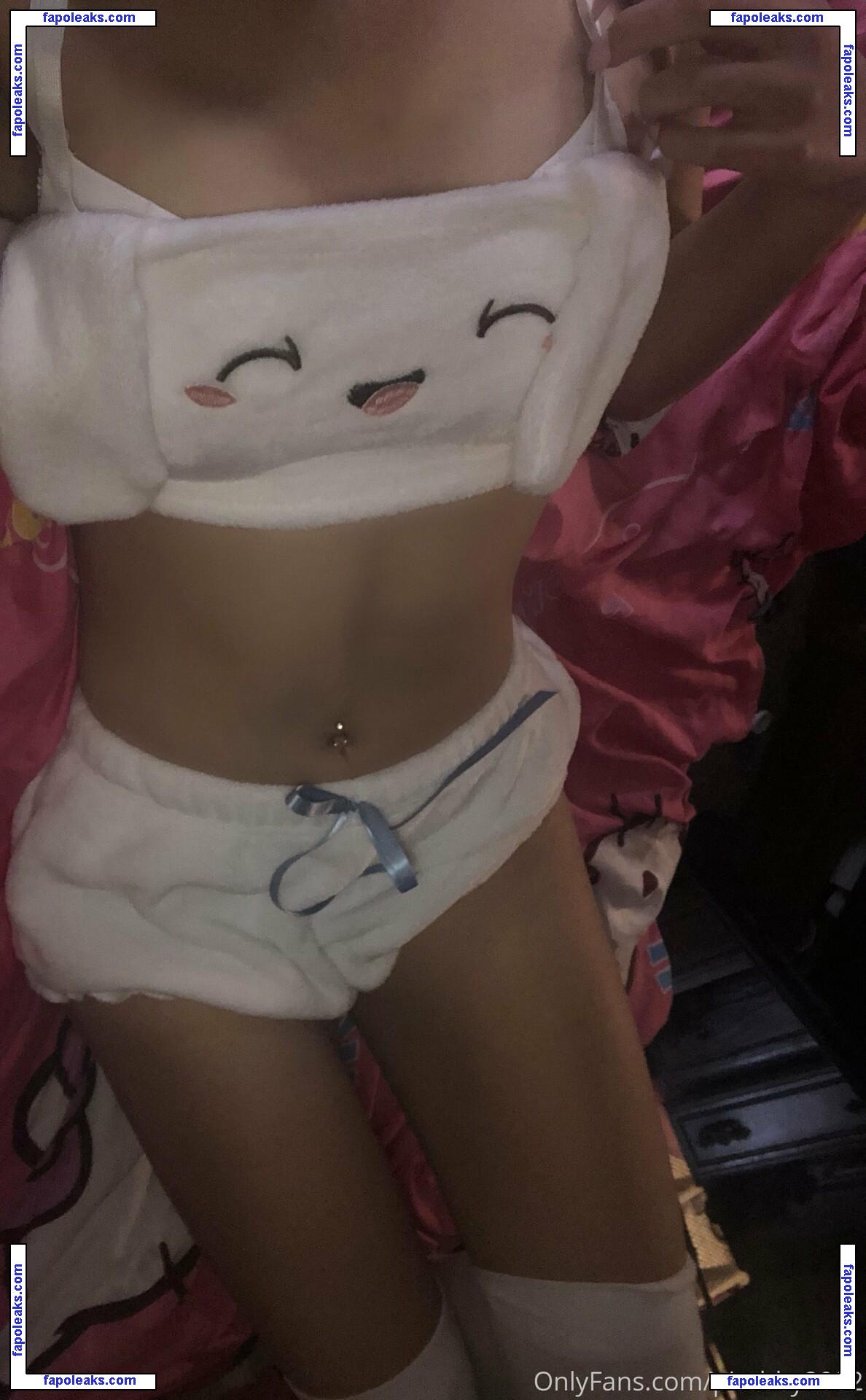 pissbby2002 nude photo #0003 from OnlyFans