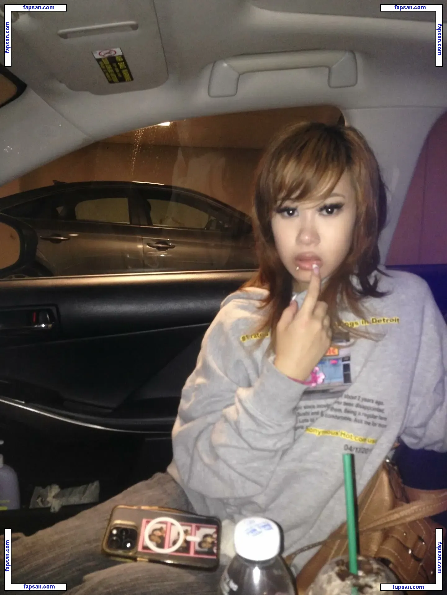 pissonmyblick голая фото #0018 с Онлифанс