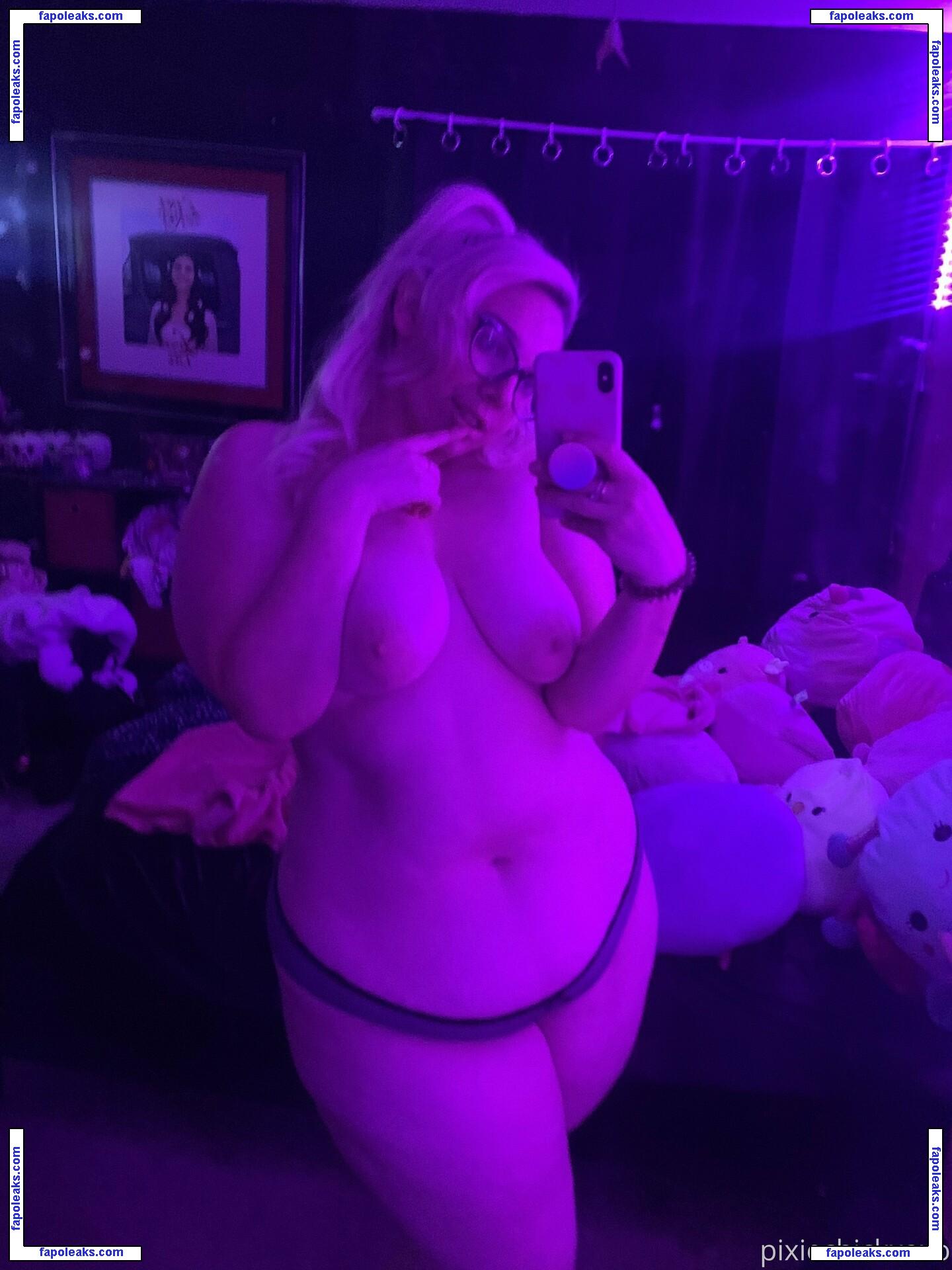 pixiechickxoxo nude photo #0043 from OnlyFans