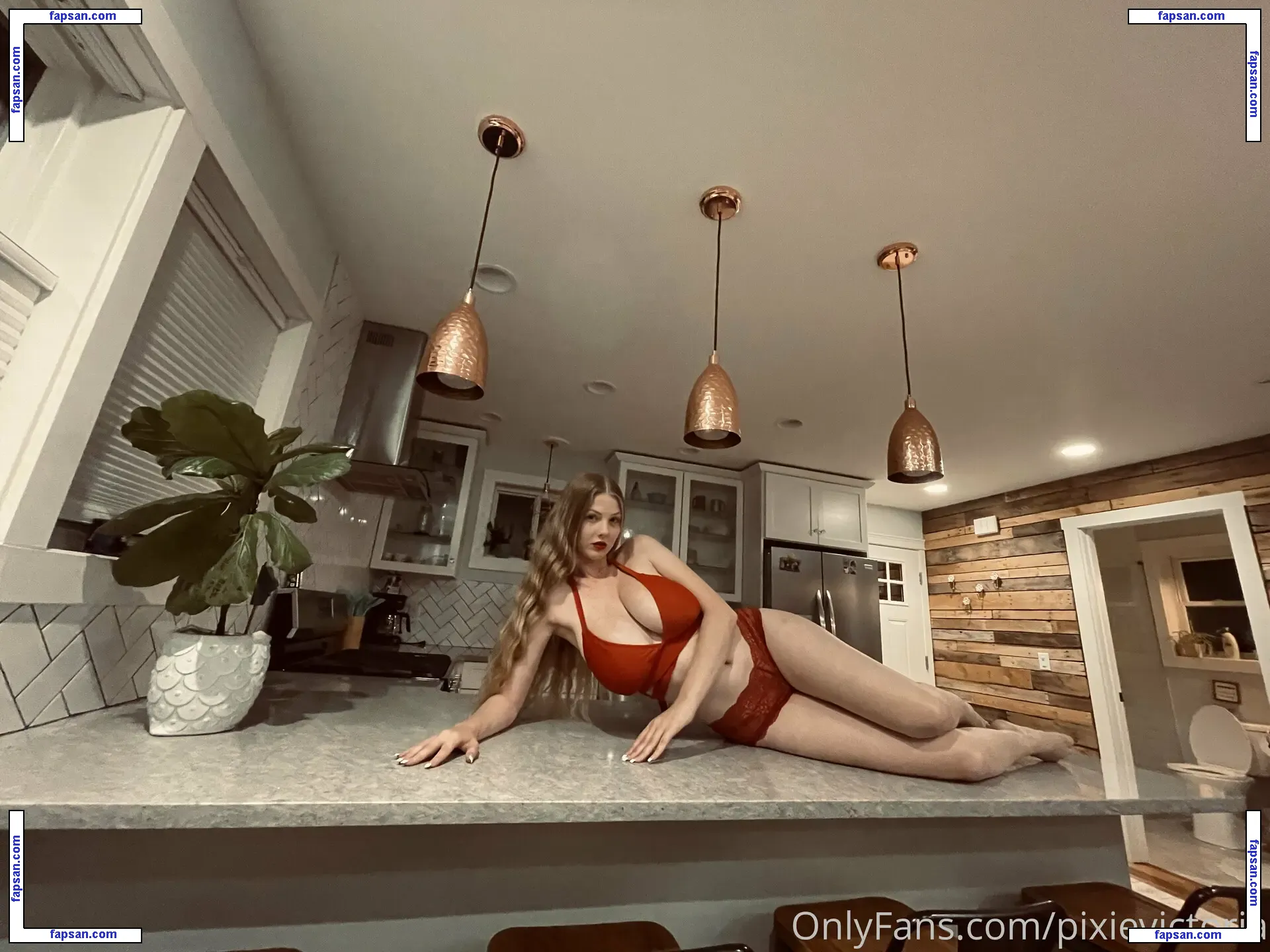 pixievictoria nude photo #0013 from OnlyFans