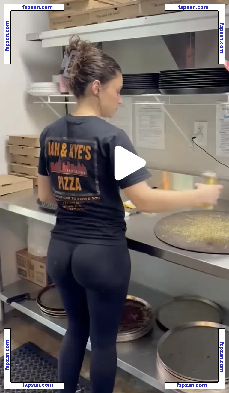 Pizzeria Baddies голая фото #0001 с Онлифанс