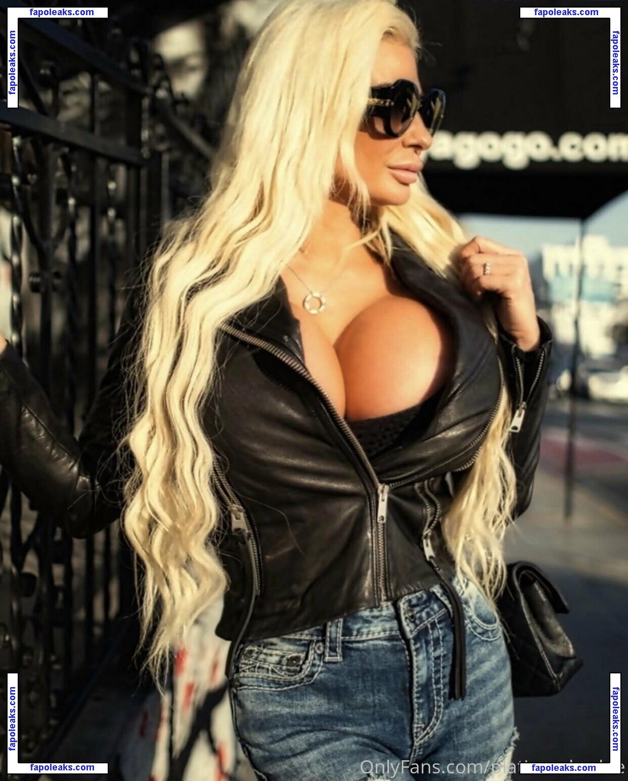 plasticbarbie2000 / plastictrophybimbo nude photo #0009 from OnlyFans